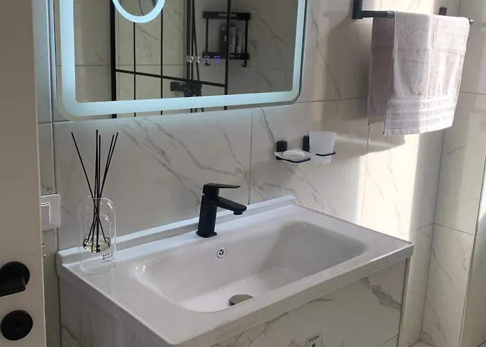 Leon Private Casa de Férias *