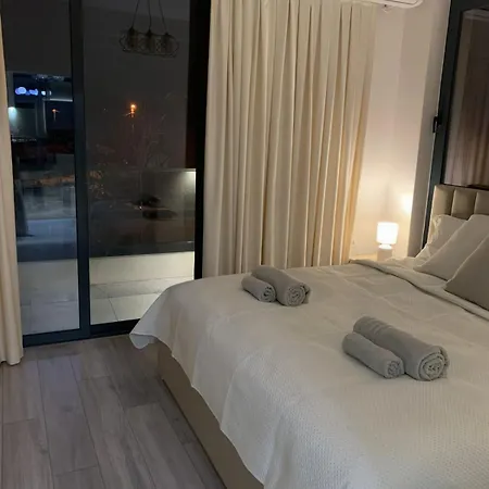 Leon Private Dom wakacyjny